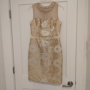 MAGGY LONDON GOLD AND CREAM BROCADE DRESS SIZE 4